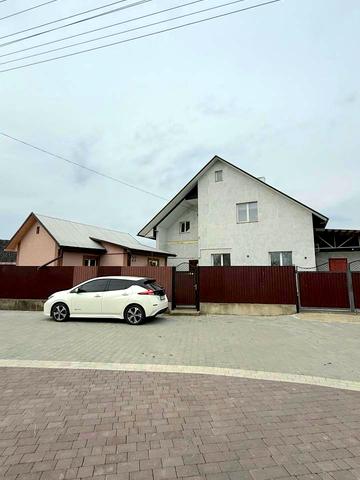 Межиріцька, 22