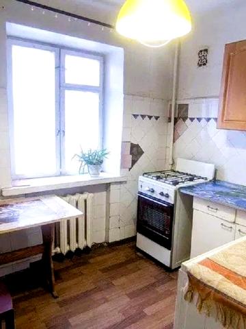 Харківських Дивізій вул., 6