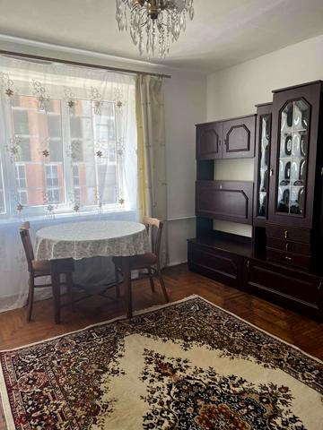 Гната Хоткевича вул., 44/3