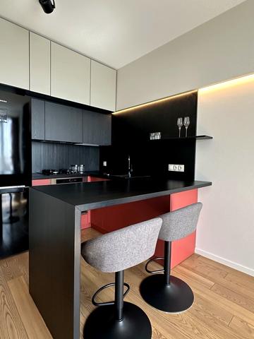 Дмитра Бортнянського вул. (27 Липня), 28