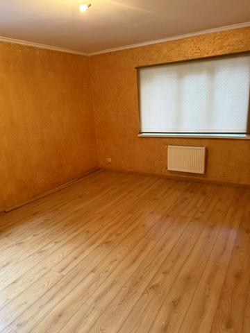 Київське шосе, 16