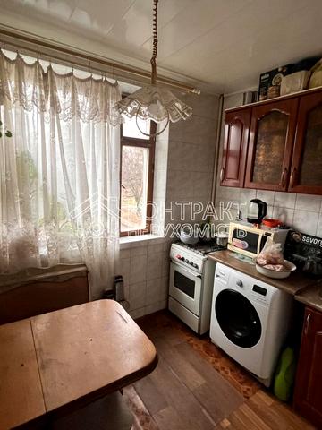 Каденюка вул. (Танкопія), 5