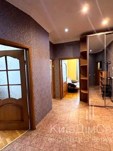 Гетьмана Павла Скоропадського вул. (Льва Толстого), 25