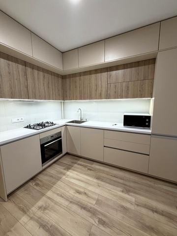 Миколи Пимоненка вул. (), 32