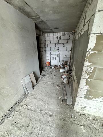 Коновальця вул., (Будинок)