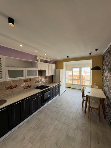 Національної Гвардії вул., 14в