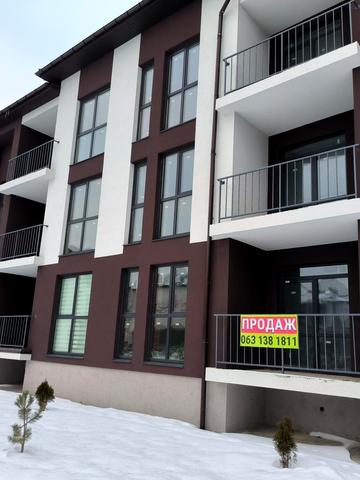 Роксоляни вул., 14