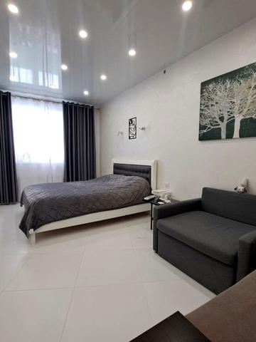 Одеська вул., 3/6