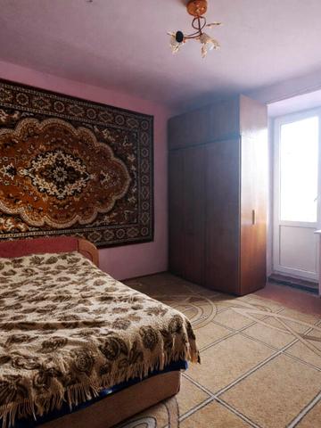 Слобідська вул., 12