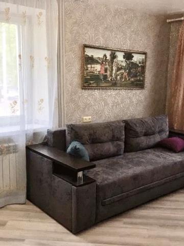 Олександра Олеся вул., 16