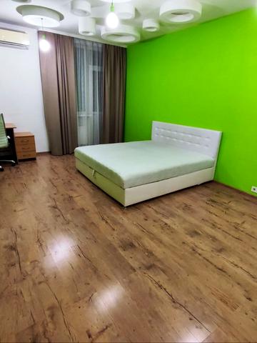 Василя Симоненка вул., 5-А