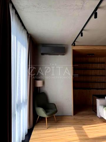 Миколи Пимоненка вул., 19