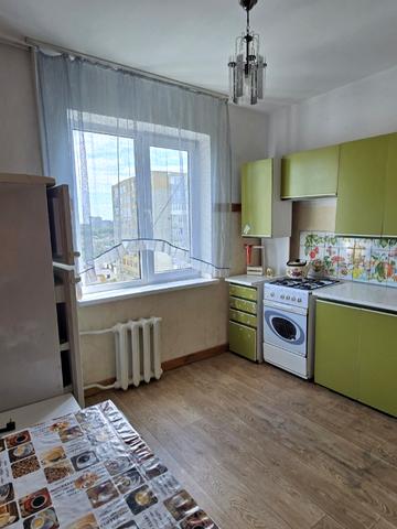 Гайдамацька вул. (Марфи Струтинської), 10-12