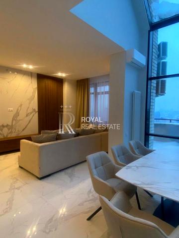 Богдана Хмельницького вул., 58-А