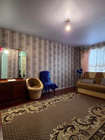 Вячеслава Чорновола вул. (Юрія Савченка), 82