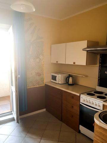 Олександри Екстер вул. (Марини Цвєтаєвої), 3