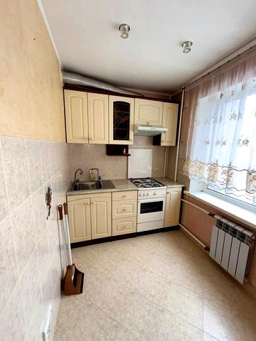 Сергія Корольова вул., 4