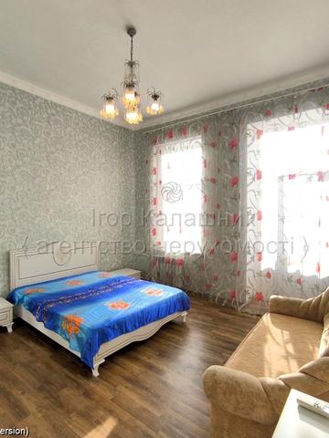 Січових Стрільців вул. (Артема), 84