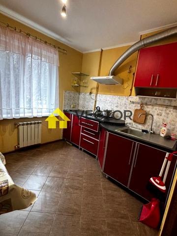 Юрія Кондратюка вул., 15