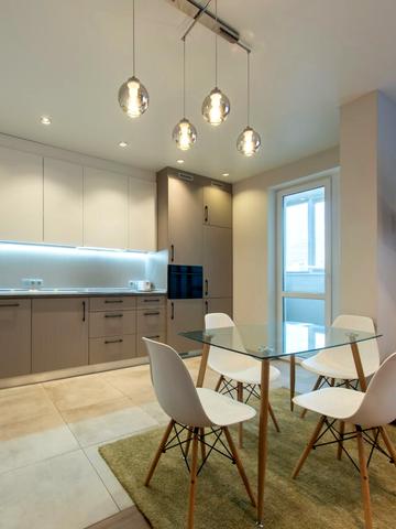 Деміївська вул., 18