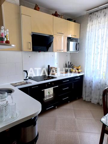 Жоліо Кюрі вул., 70