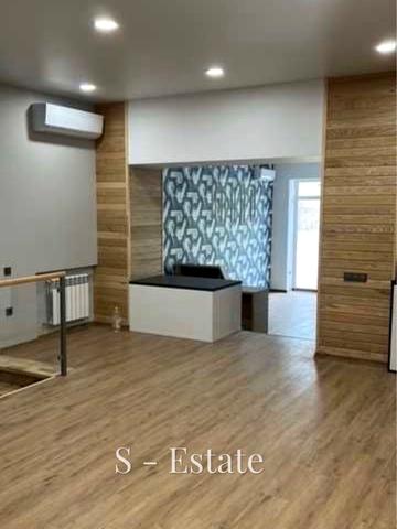 Лосівський пров., 4