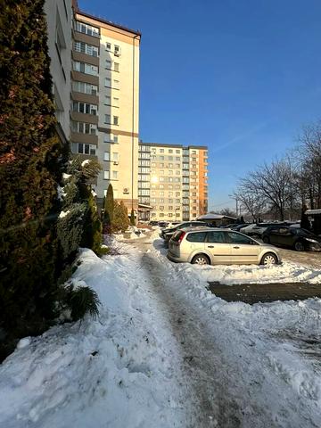 Юліана Целевича вул., (Будинок)