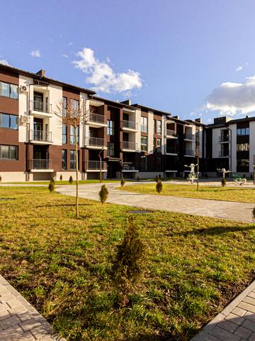 Роксоляни вул., 12