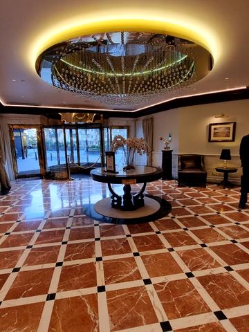 Оболонський просп., 26