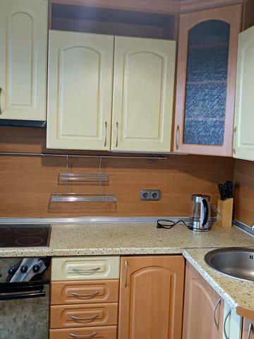 Академіка Єфремова вул. (Командарма Уборевича), 17