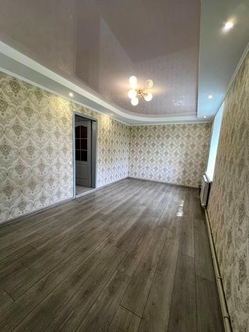 Жовтнева, 48