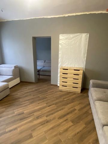 Депутатська вул., 30