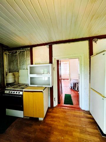 Яготинська вул., 13