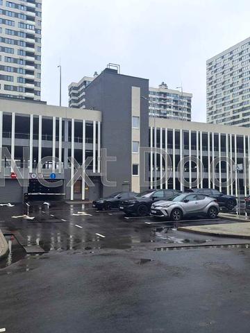 Європейського Союзу просп. (Правди), 17