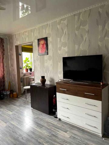 Петра Калнишевського просп. (Косіора), 33