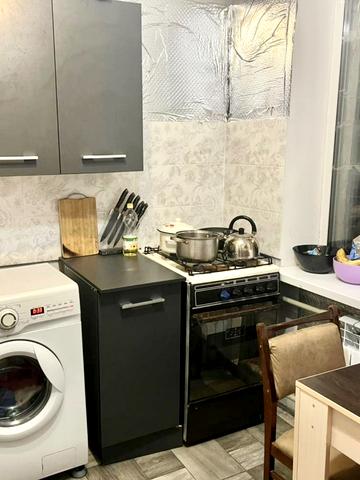 Руставі вул., 6