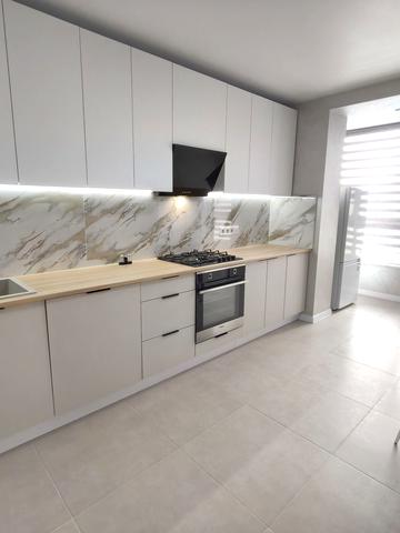 Євгена Рихліка вул. (5-й Щорса), 15