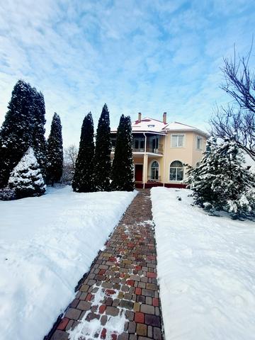 Раїси Букіної пров.