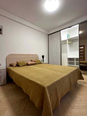 Новогоспітальна вул. (Щорса пров.), 5