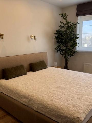 Повітряних Сил просп. (Повітрофлотський), 56-Б