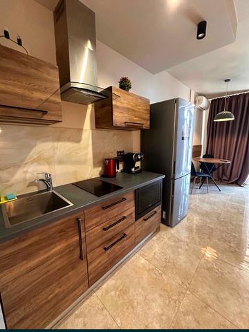 Предславинська вул., 53