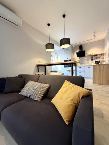 Короля Данила вул., 3а