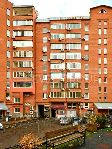 Олександра Кониського вул., 52-58