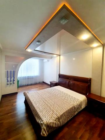 Олександри Екстер вул. (Марини Цвєтаєвої), 11