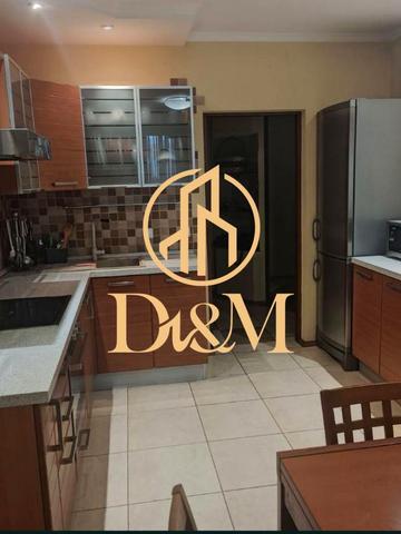 Срібнокільська вул., 22