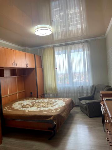 Полковника Гуляєва просп. (Маршала Жукова), 111