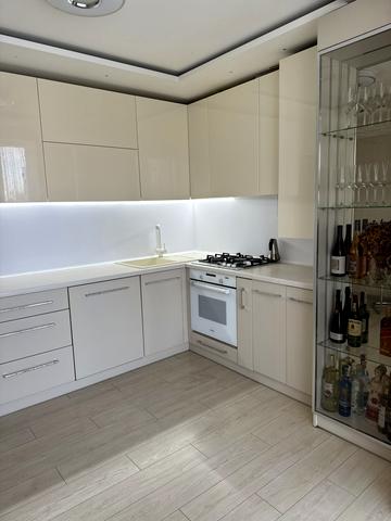 Волошкова вул. (Іванова), 4б