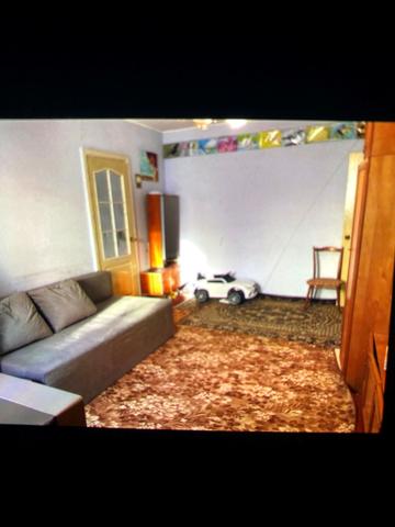 Роксоляни вул., 33