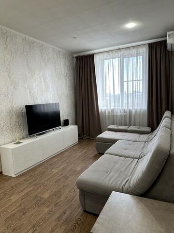 Москалівська вул. (Жовтневої Революції), 92