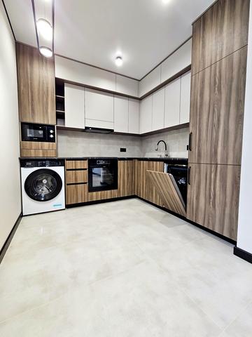 Мечникова вул., 2